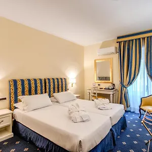 Hotel Napoleon Rome
